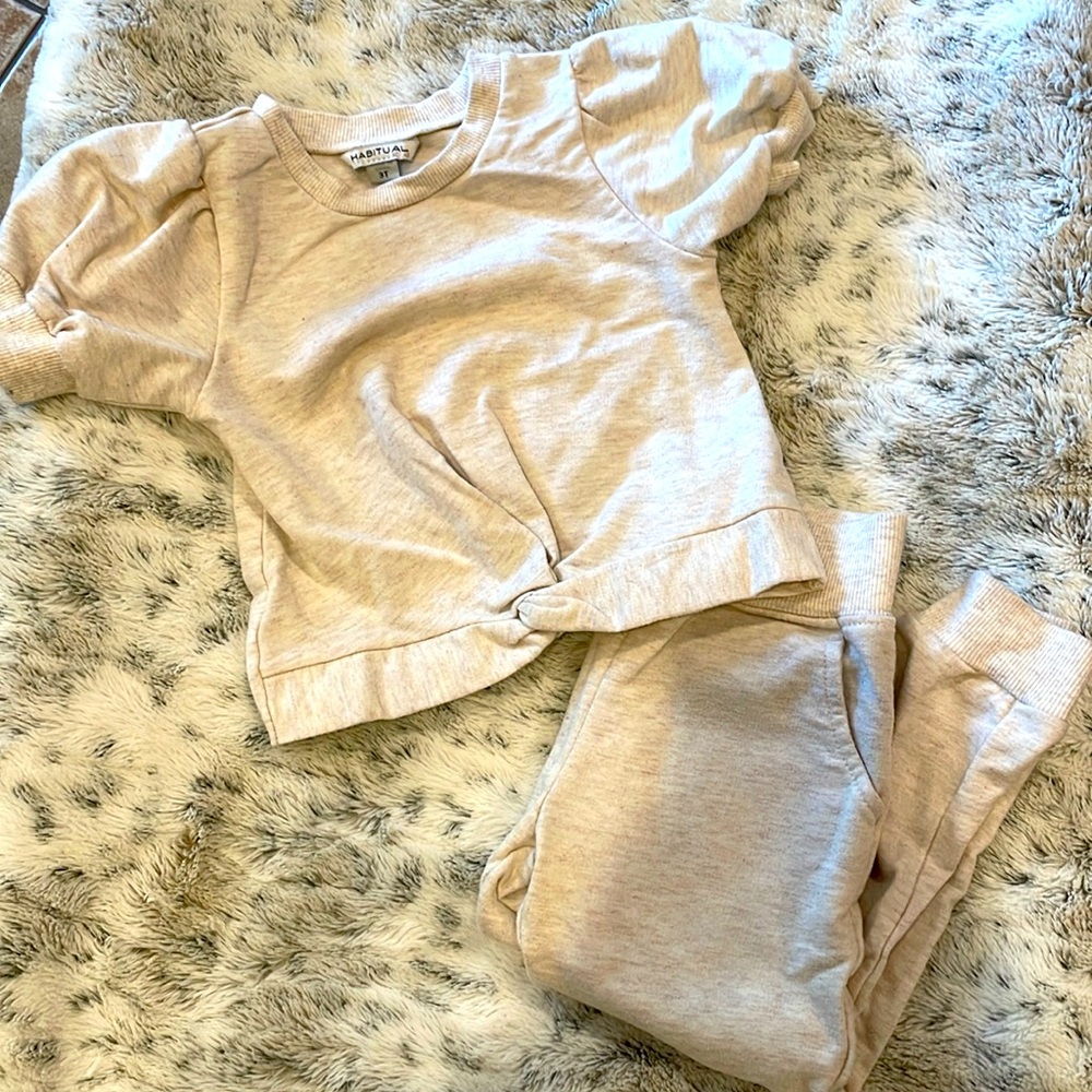 Habitual kids jogger set
